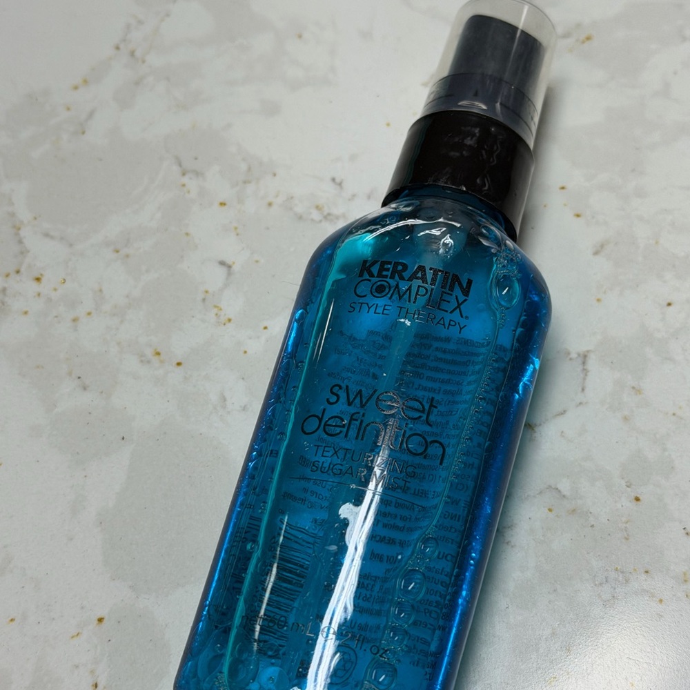 Keratin Complex Sweet Definition Texturizing Sugar Mist - Blue - Picture 5 of 5